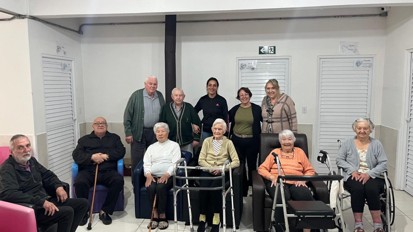 Projeto “Revivendo Emoções” busca resgatar memórias e valorizar histórias de idosos em Estância Velha