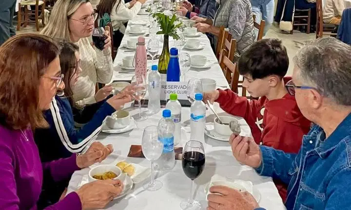 3° Cozinhando Pela Liga reúne parceiros e comunidade em noite de Sopas e Caldos