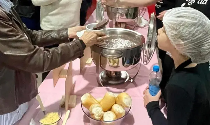 3° Cozinhando Pela Liga reúne parceiros e comunidade em noite de Sopas e Caldos