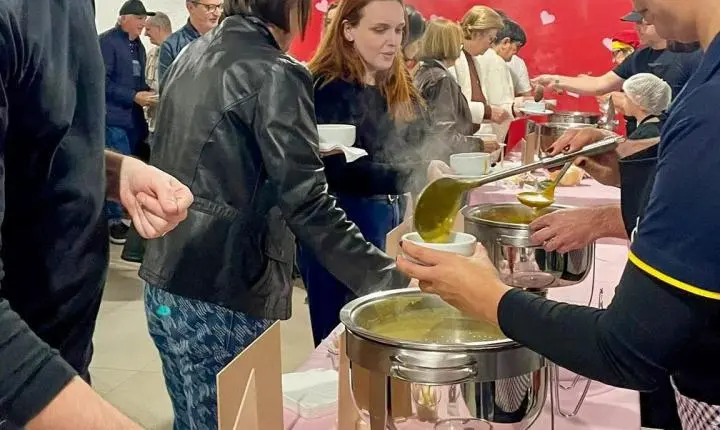 3° Cozinhando Pela Liga reúne parceiros e comunidade em noite de Sopas e Caldos