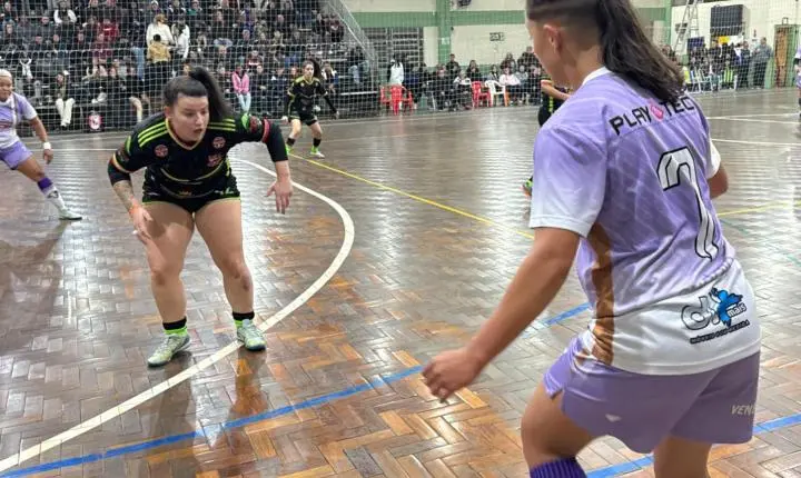 Aberto de Futsal Feminino define classificadas para a próxima fase