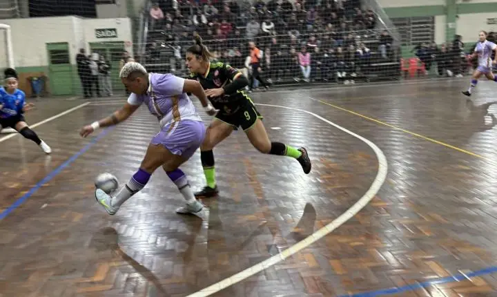 Aberto de Futsal Feminino define classificadas para a próxima fase