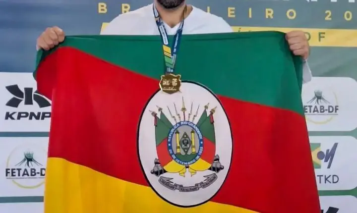 Atleta Daniel Felipe Santos é campeão Brasileiro de Taekwondo 2026 pela Equipe Enio Elias Team 