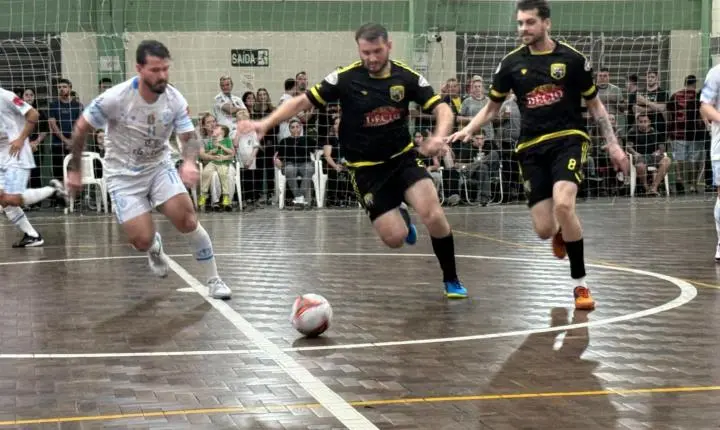 Atual campeão, Uclã estreia com goleada no Futsal Série Ouro 2026 de Estância Velha