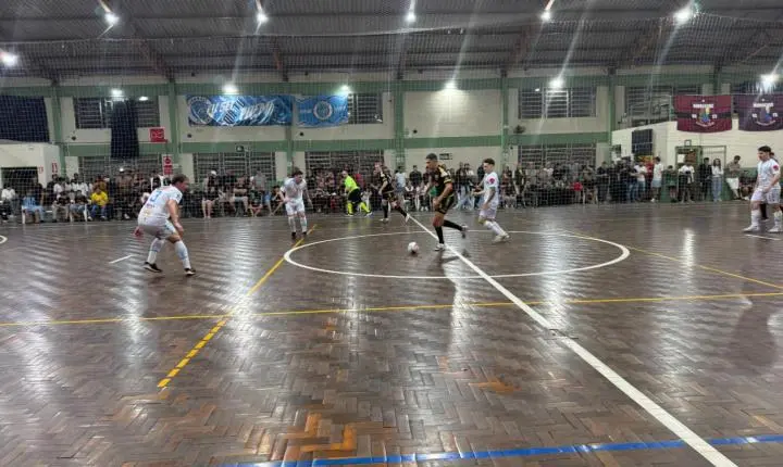 Atual campeão, Uclã estreia com goleada no Futsal Série Ouro 2026 de Estância Velha