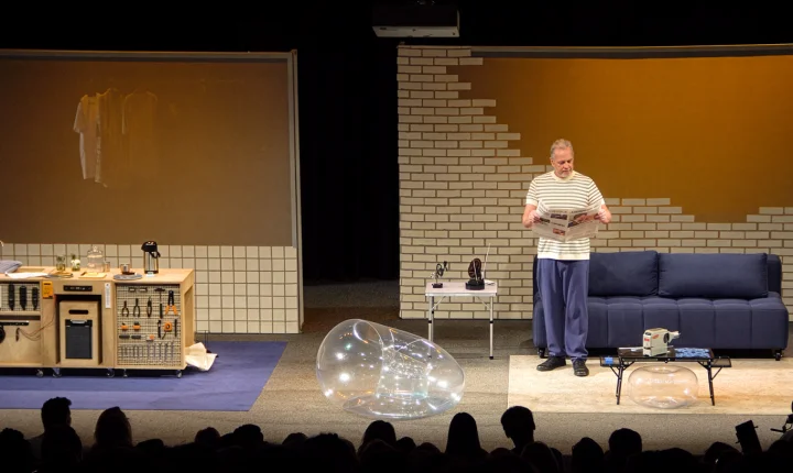 Baixa Sociedade, com Luiz Fernando Guimarães, faz única apresentação no Teatro Feevale