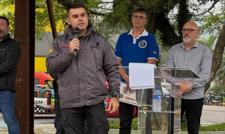 Chegada do Fogo Simbólico inicia as celebrações cívicas em Estância Velha