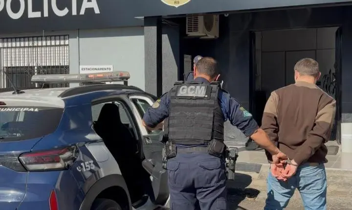 Com documento falso, homem tenta retirar videogame no Centro de Estância Velha e acaba preso pela GCM