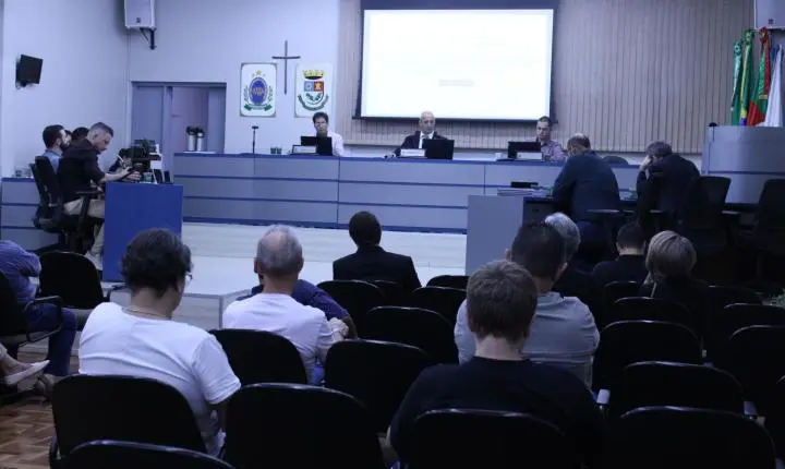 Comissão da Câmara de Vereadores reúne-se com comunidade para tratar sobre os serviços prestados pela CORSAN