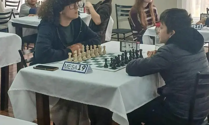 Enxadristas de Estância Velha se destacam na Copa Rio-grandense de Xadrez