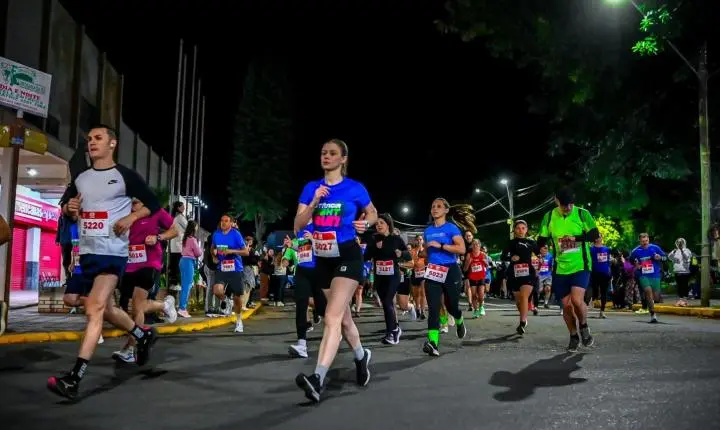 Estância Night Run: cerca de 800 atletas em noite de corrida e caminhada