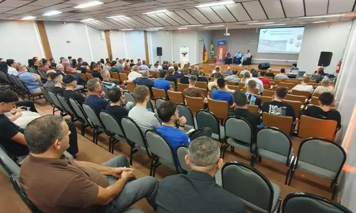 Estância Velha celebra Dia do Curtidor com homenagem e comemora 61 anos da Escola de Curtimento Senai 