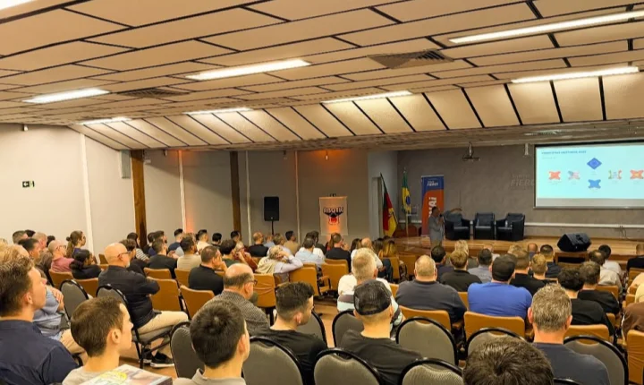 Estância Velha celebra Dia do Curtidor com homenagem e comemora 61 anos da Escola de Curtimento Senai 