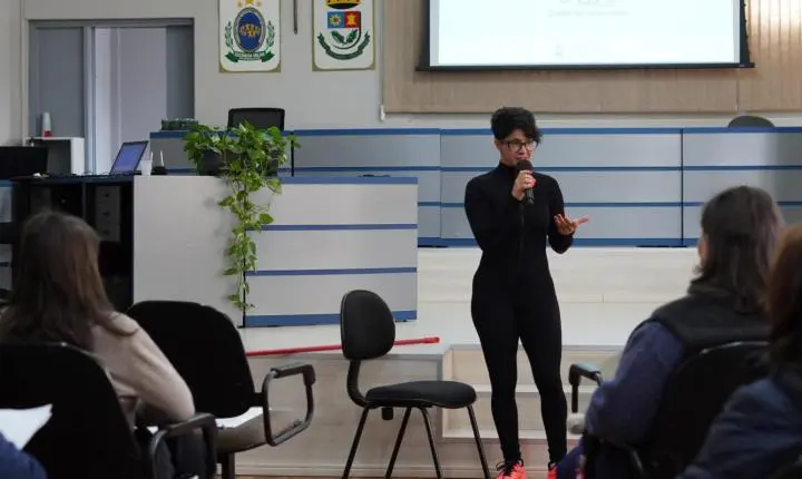 Evento do Fórum da Neurodiversidade tem foco no acolhimento de cuidadores com o tema “Cuidar de quem Cuida”