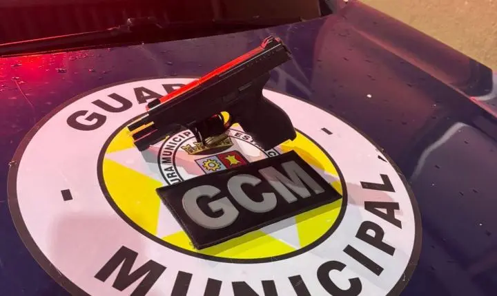 GCM DE ESTÂNCIA VELHA PRENDE SUSPEITO EM FLAGRANTE APÓS TENTATIVA DE ROUBO DE VEÍCULO