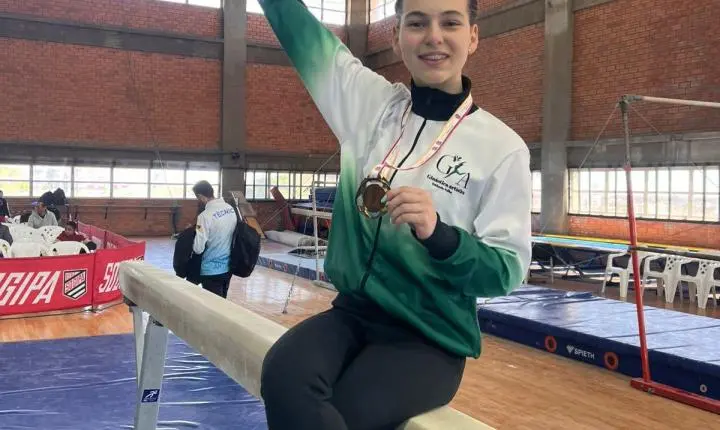 Ginástica Artística participa de mais uma competição da FGRS