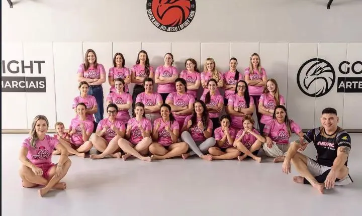 Go Fight Artes Marciais realiza evento alusivo ao Outubro Rosa em Estância Velha 