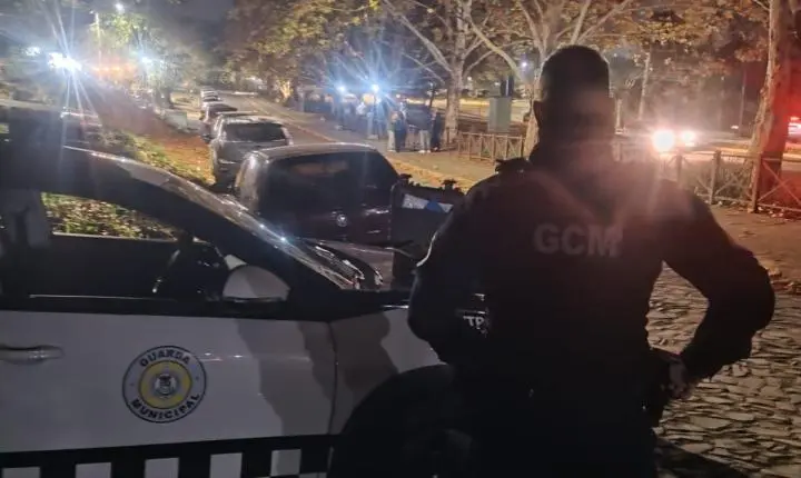 GUARDA CIVIL MUNICIPAL REALIZA MAIS UMA NOITE DE FISCALIZAÇÃO E COMBATE À PERTURBAÇÃO DO SOSSEGO EM ESTÂNCIA VELHA