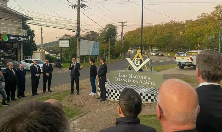 Inauguração de monumento marca os 30 anos da Loja Maçônica Estância da Acácia 