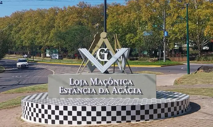 Inauguração de monumento marca os 30 anos da Loja Maçônica Estância da Acácia 