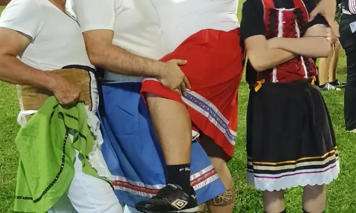 Jogo Invertido Fritz x Frida diverte Pré-Kerb do Flor da Rosa