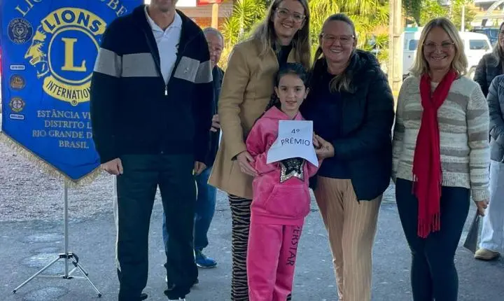 Lions Clube entrega prêmios da Ação Beneficente Escolar 