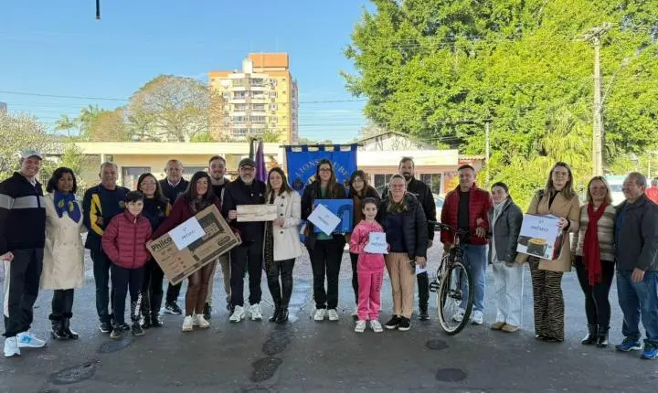 Lions Clube entrega prêmios da Ação Beneficente Escolar 