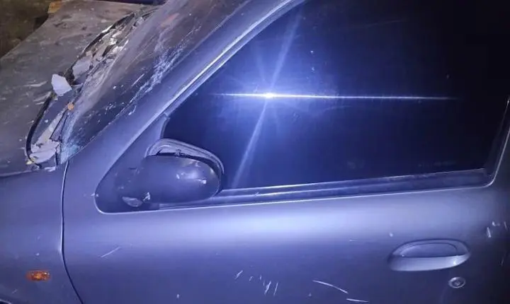 MOTORISTA SEM HABILITAÇÃO PERDE O CONTROLE DE VEÍCULO E ATINGE RESIDÊNCIA EM ESTÂNCIA VELHA