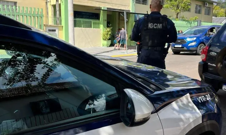 REFORÇO ESCOLAR NESTA SEXTA-FEIRA PELA GCM EM ESTÂNCIA VELHA