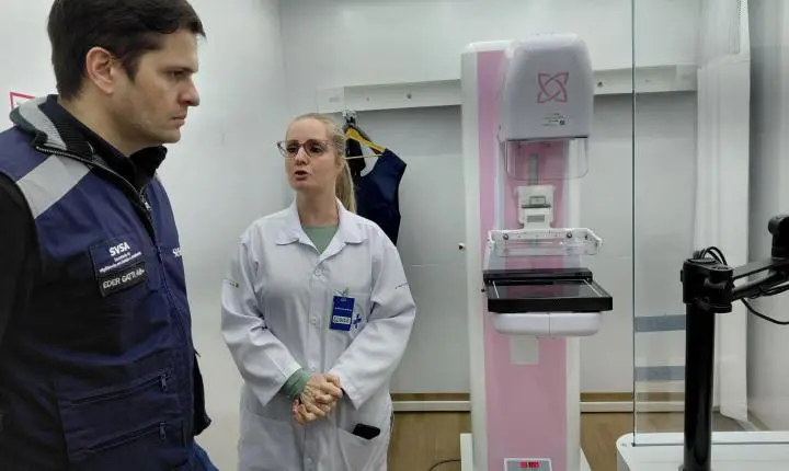 Representante do Ministério da Saúde visita Carreta de Saúde da Mulher em Estância Velha