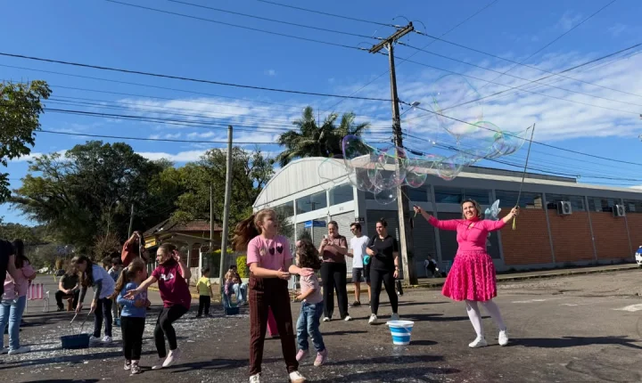 Vem Brincar na Rua mistura cultura e atividades em Estância Velha